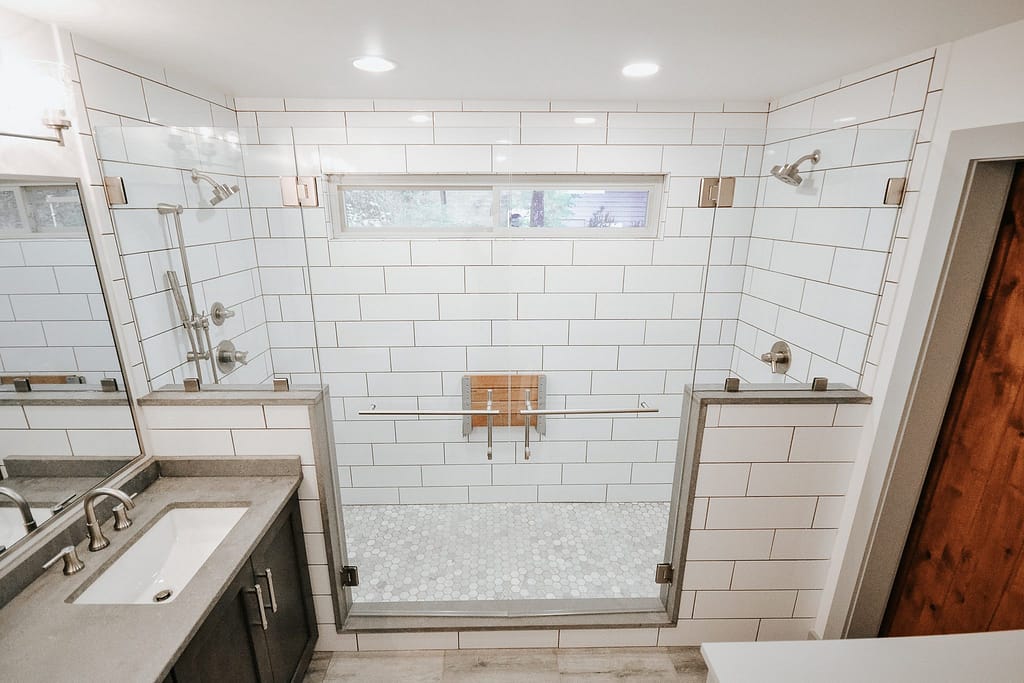 Extra Touches On A Master Bath Remodel Delight Sequoyah Couple