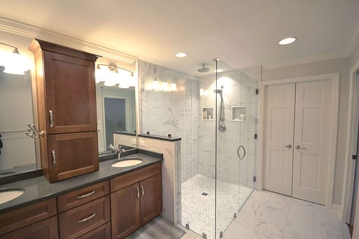 [newsletter-renovatedrivermentbathroom-9]