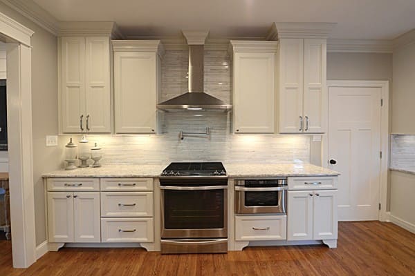 McMahan all white kitchen with under cabinet lighting