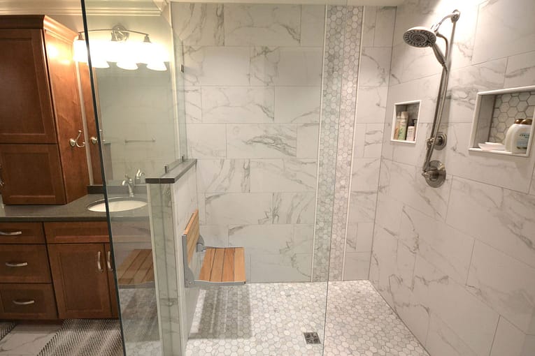 [newsletter-renovatedrivermentbathroom-14]